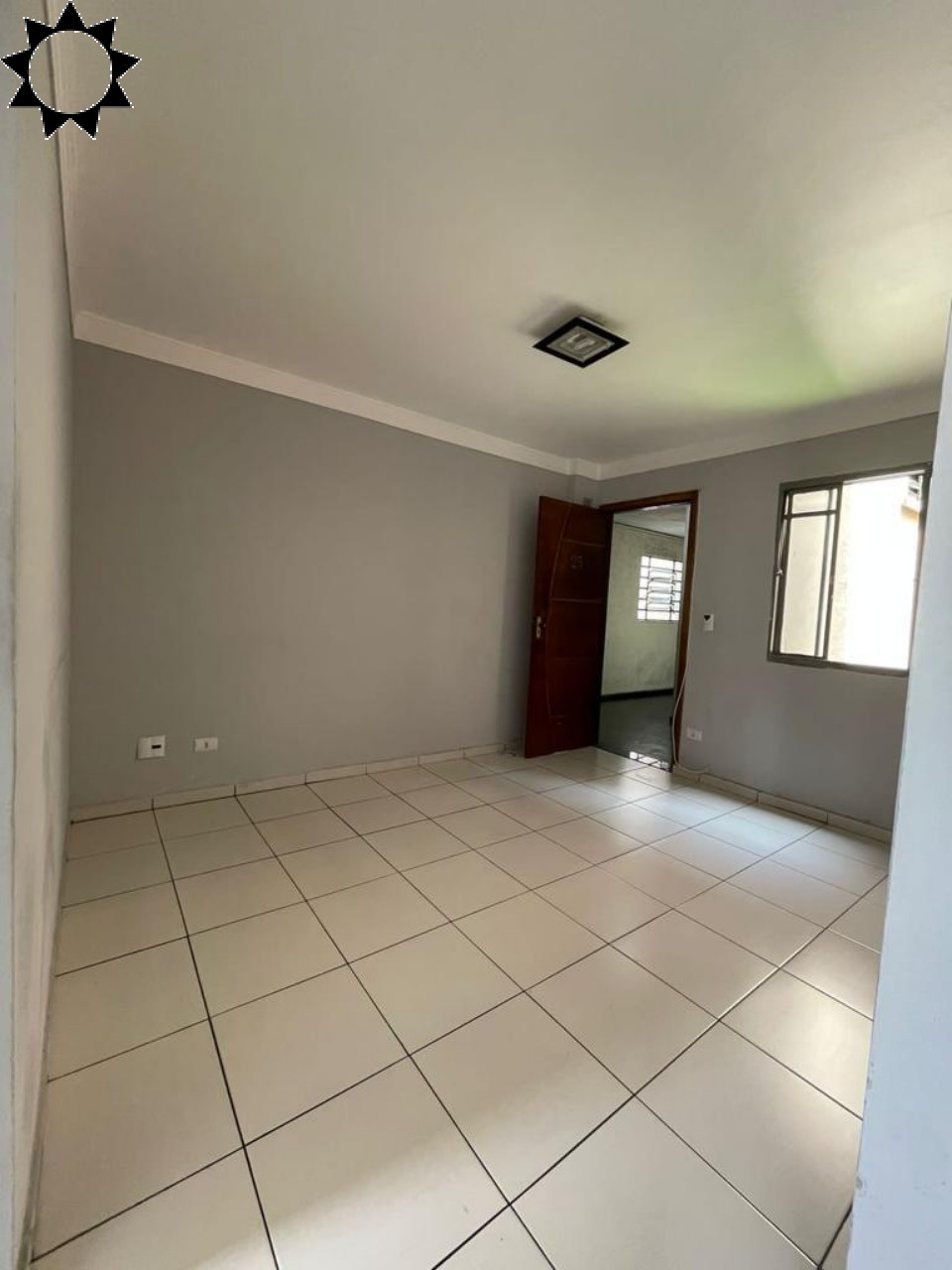 Apartamento à venda com 2 quartos, 45m² - Foto 1