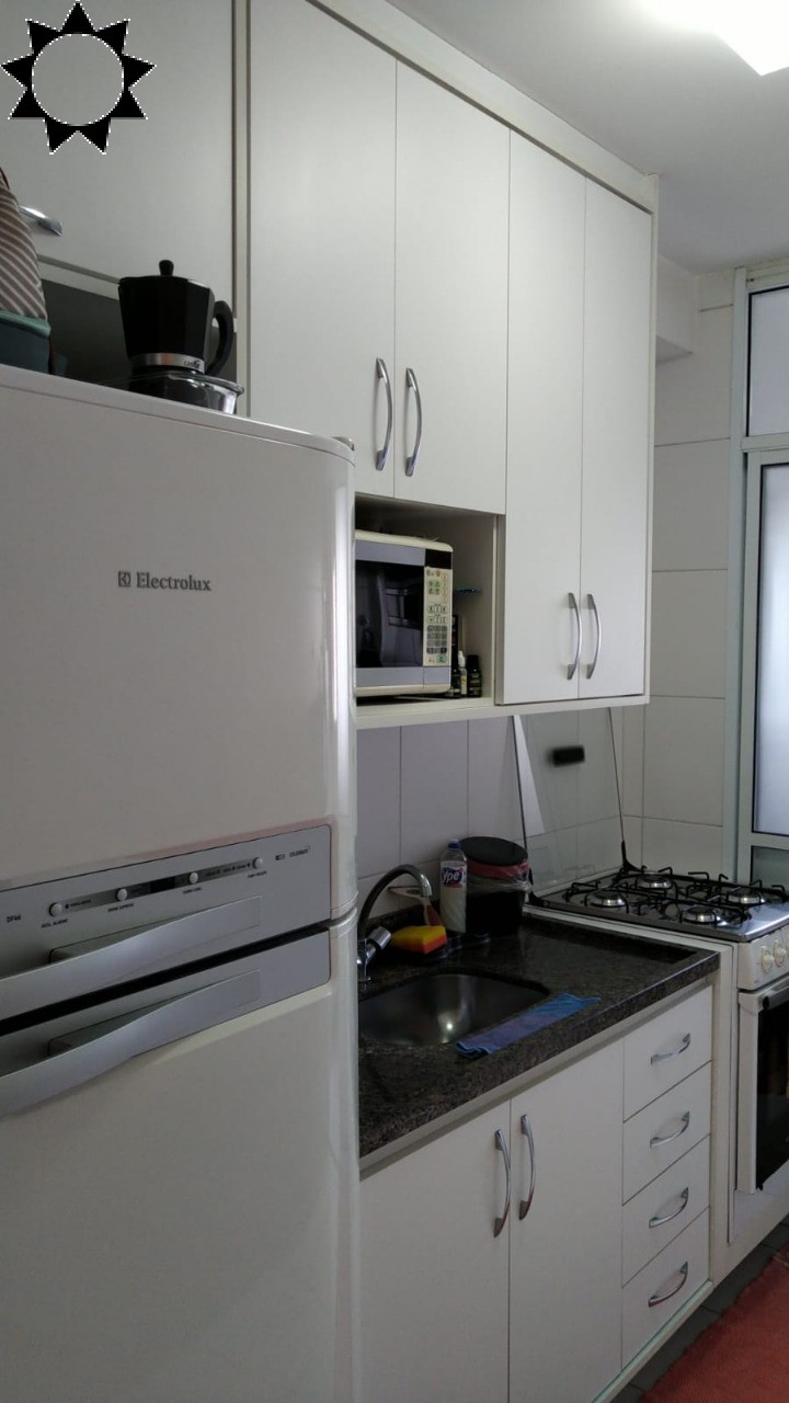 Apartamento à venda com 2 quartos, 55m² - Foto 2