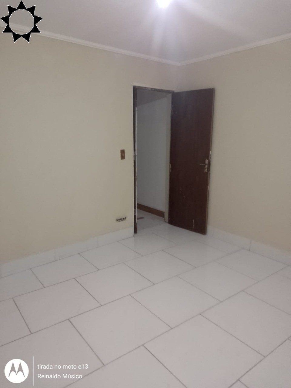 Casa para alugar com 2 quartos, 52m² - Foto 11