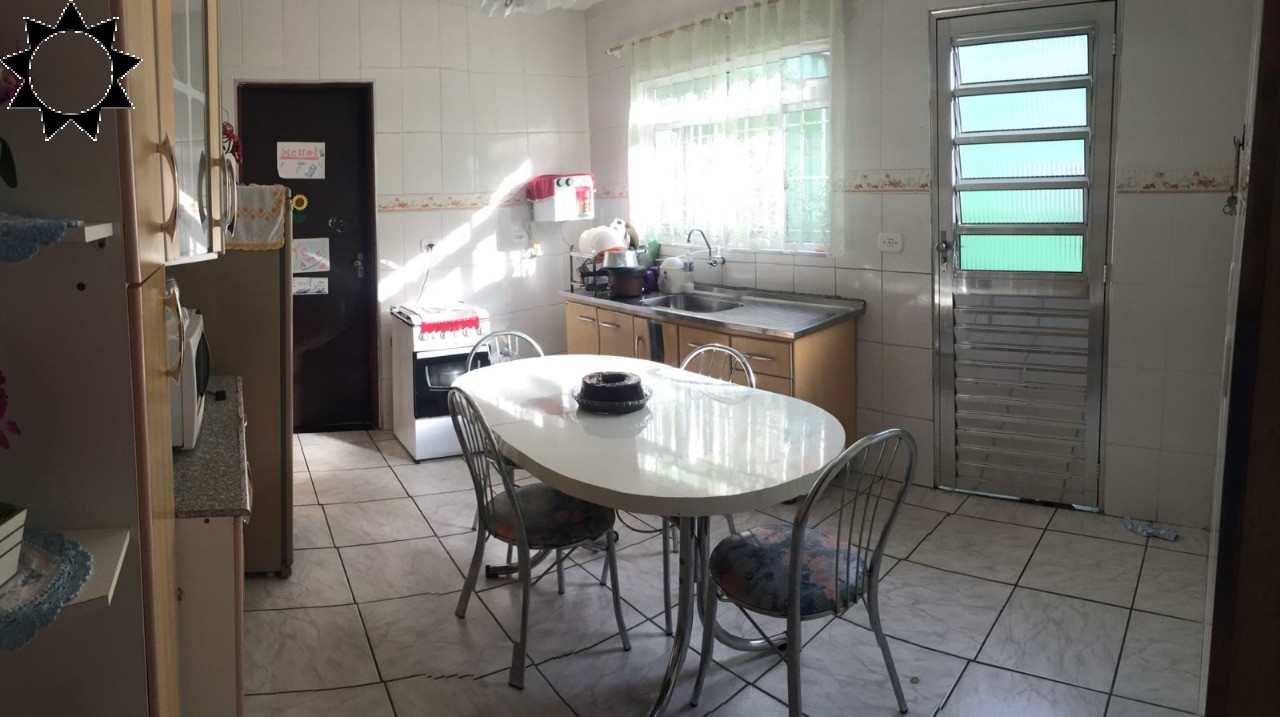 Casa à venda e aluguel com 2 quartos, 125m² - Foto 18