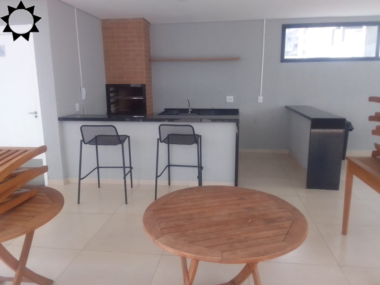 Apartamento à venda com 2 quartos, 55m² - Foto 3