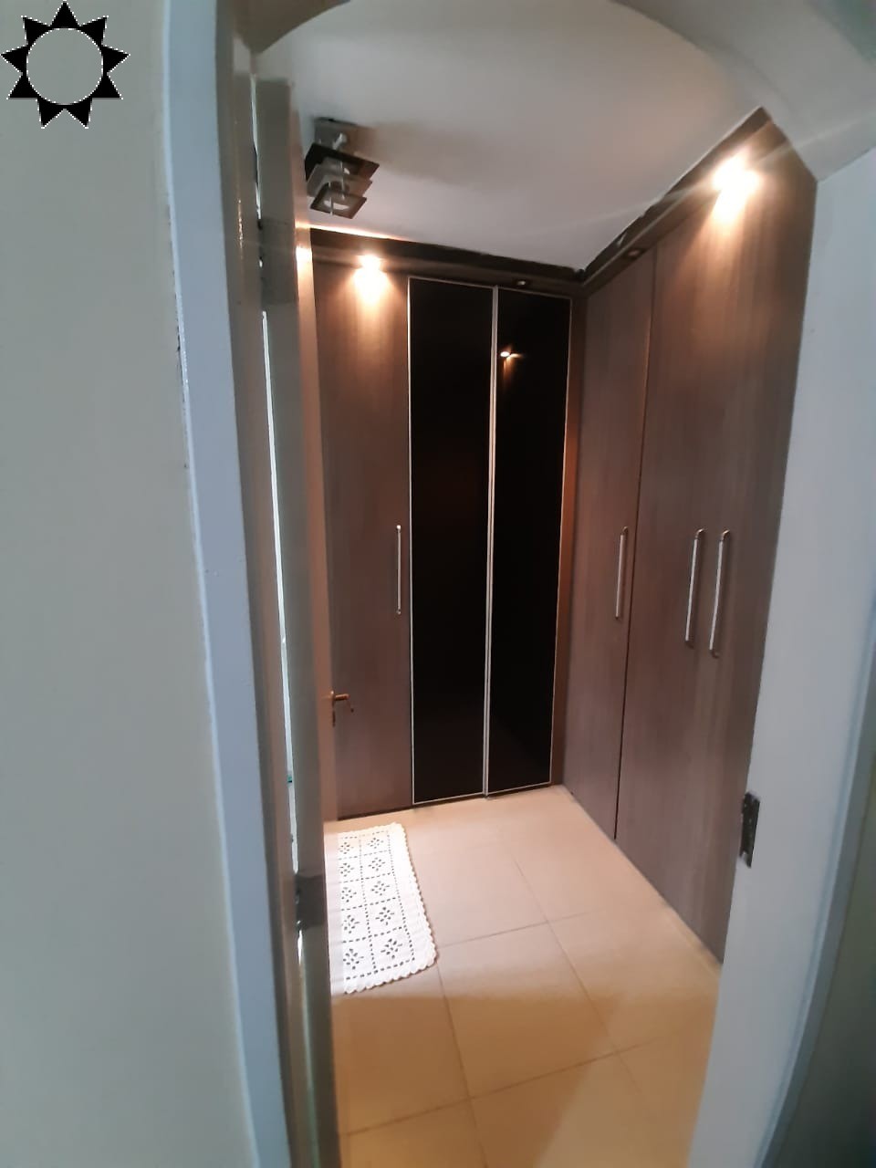 Casa à venda com 4 quartos, 227m² - Foto 10