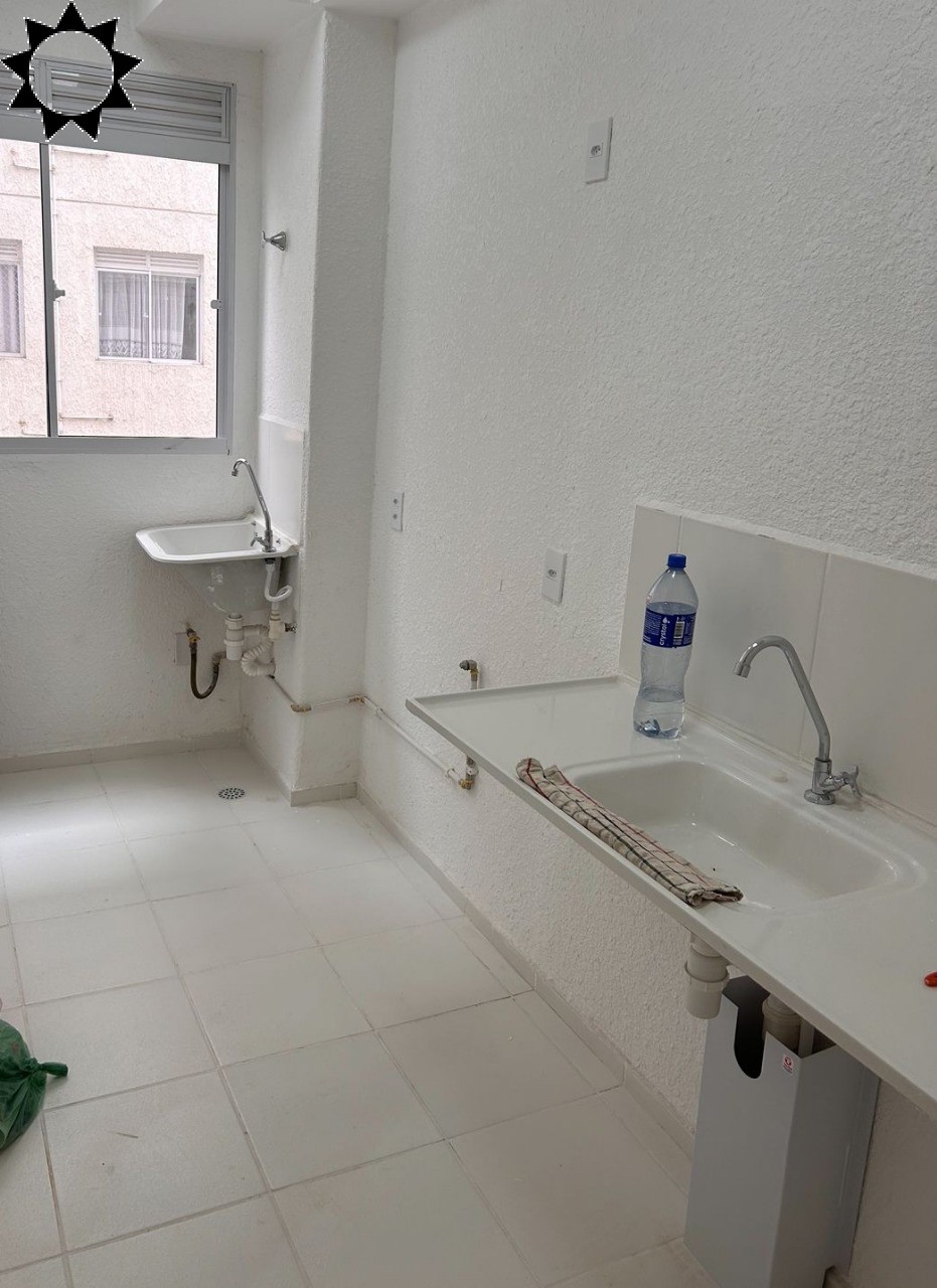 Apartamento para alugar com 2 quartos, 43m² - Foto 4