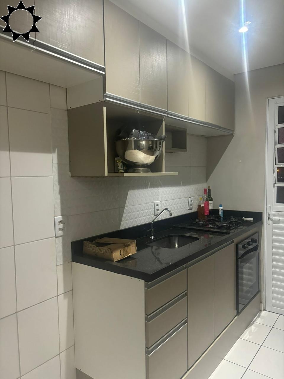 Apartamento à venda e aluguel com 2 quartos, 50m² - Foto 11