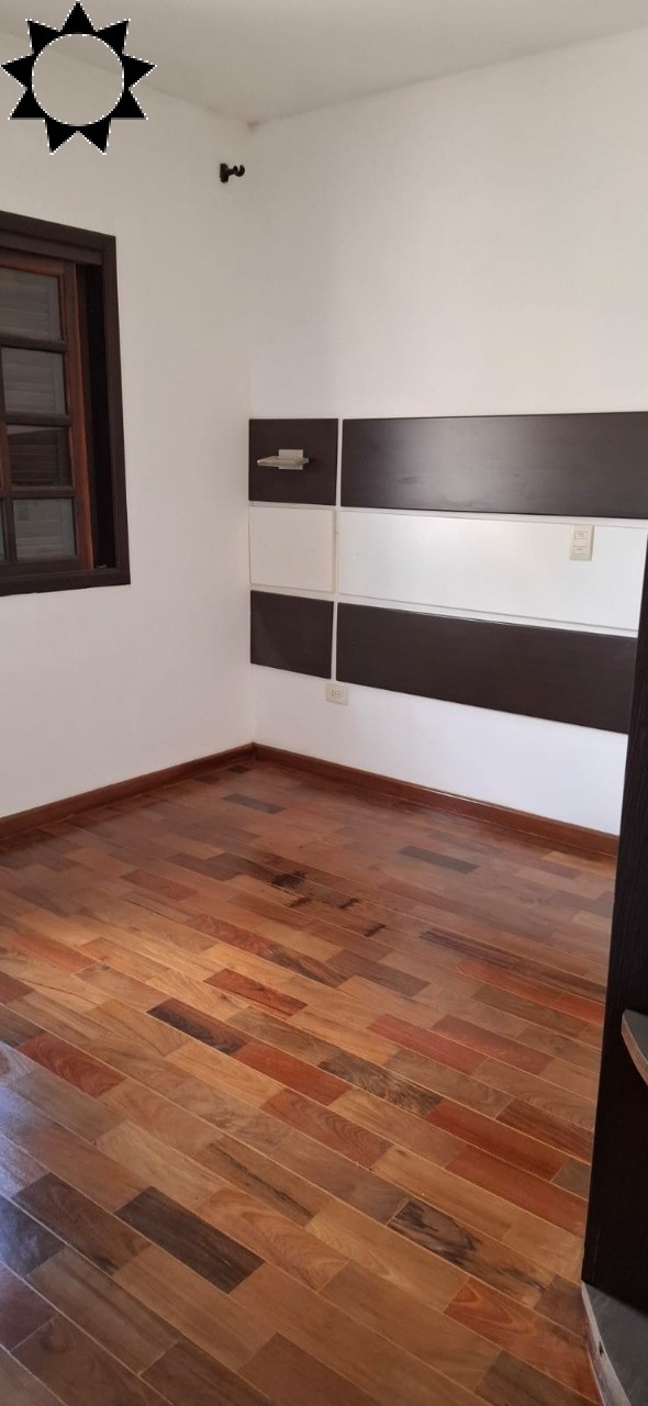 Casa para alugar com 3 quartos, 228m² - Foto 24