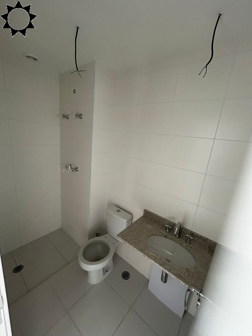 Apartamento à venda com 2 quartos, 67m² - Foto 28