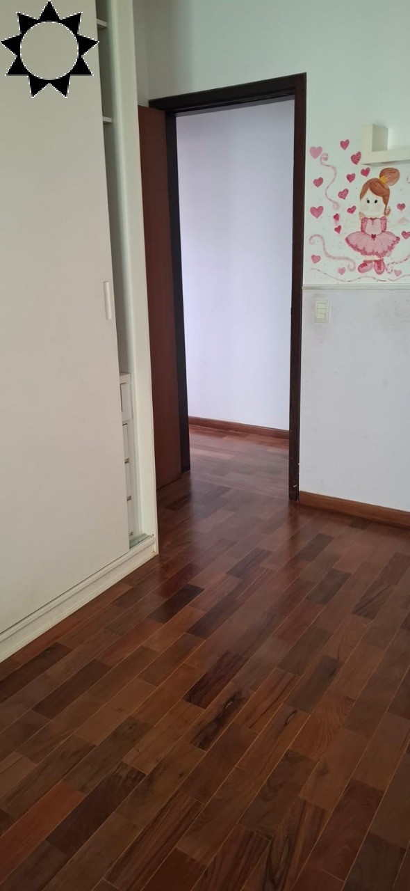 Casa para alugar com 3 quartos, 228m² - Foto 11