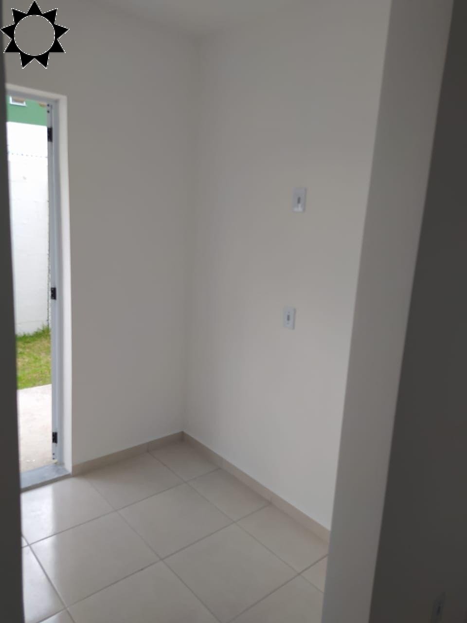 Casa à venda com 2 quartos, 48m² - Foto 11