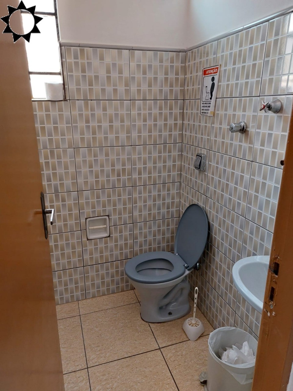 Prédio Inteiro à venda e aluguel com 1 quarto, 135m² - Foto 9