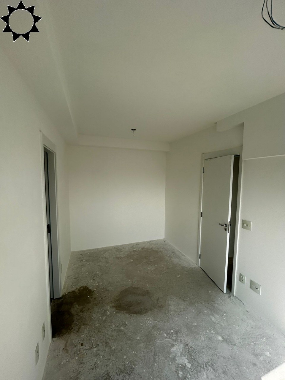 Apartamento à venda com 2 quartos, 67m² - Foto 32