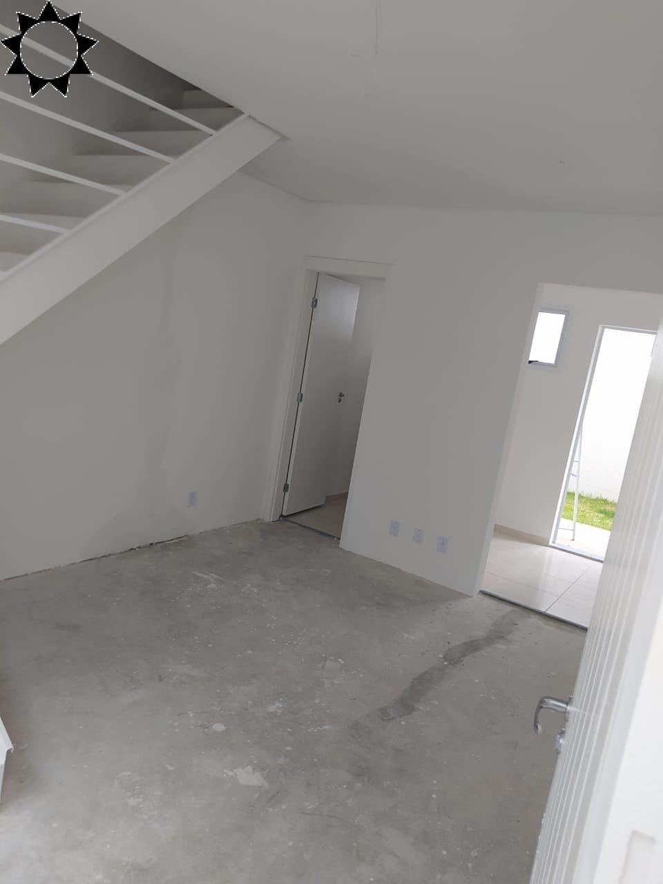 Casa à venda com 2 quartos, 48m² - Foto 15