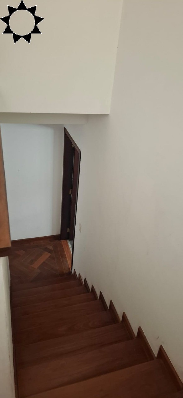 Casa para alugar com 3 quartos, 228m² - Foto 27