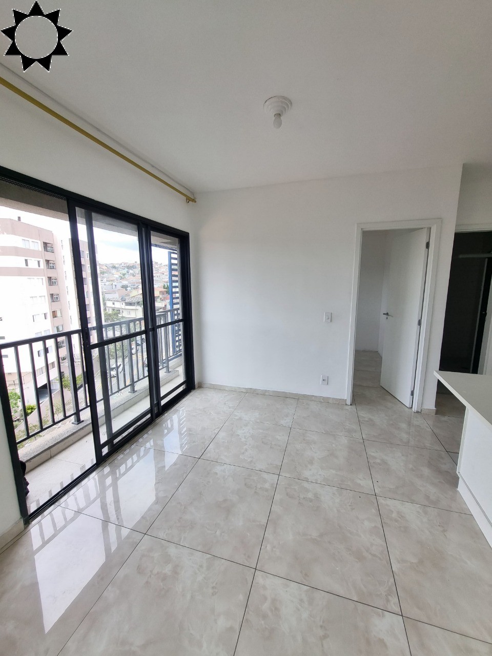 Apartamento à venda e aluguel com 1 quarto, 45m² - Foto 1