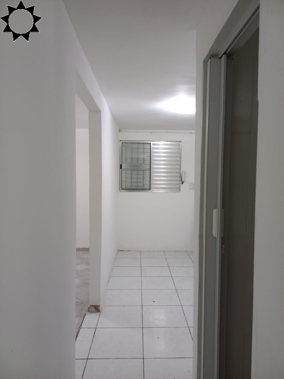 Apartamento à venda com 2 quartos, 49m² - Foto 2