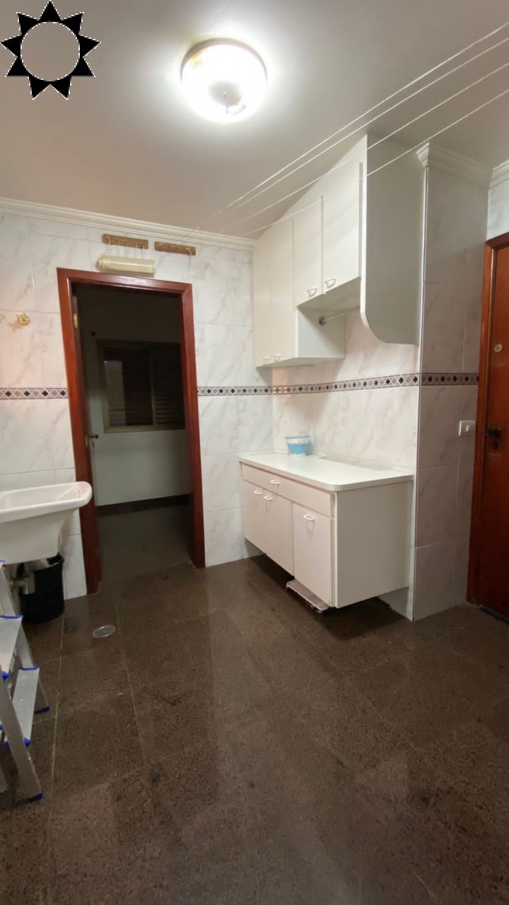 Apartamento à venda com 3 quartos, 120m² - Foto 7