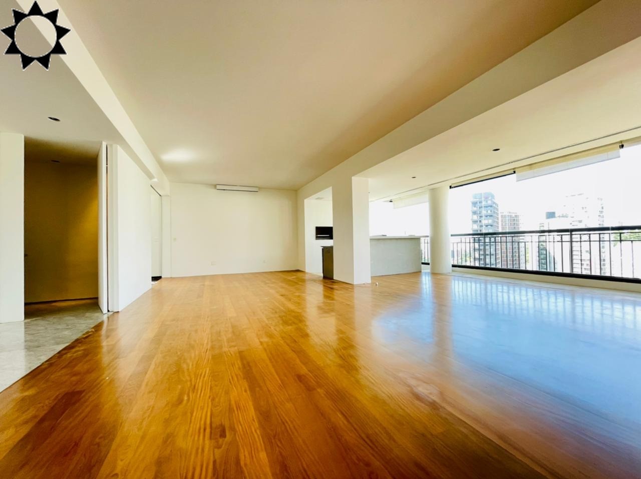 Apartamento à venda e aluguel com 3 quartos, 215m² - Foto 13