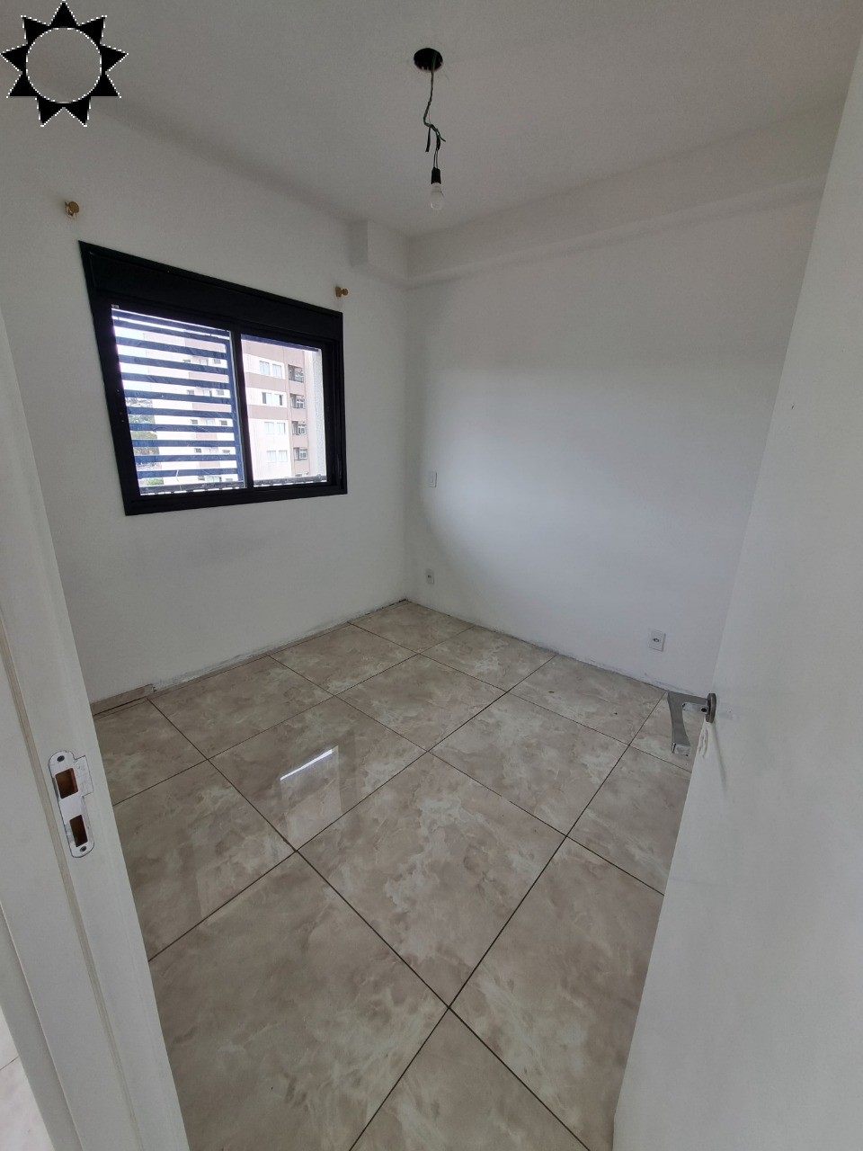 Apartamento à venda e aluguel com 1 quarto, 45m² - Foto 2