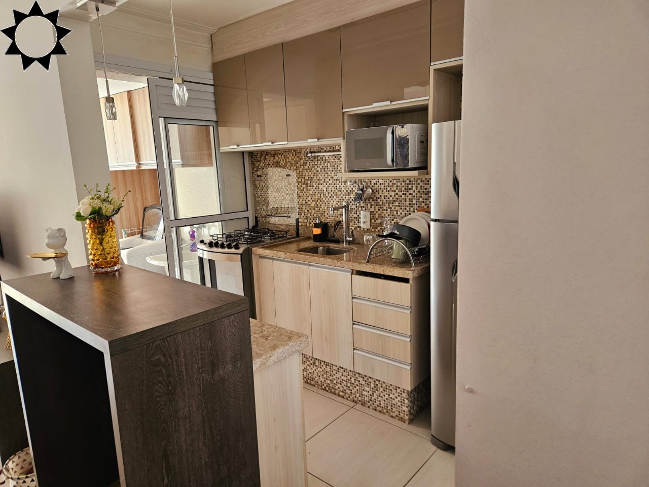 Apartamento à venda com 2 quartos, 74m² - Foto 4