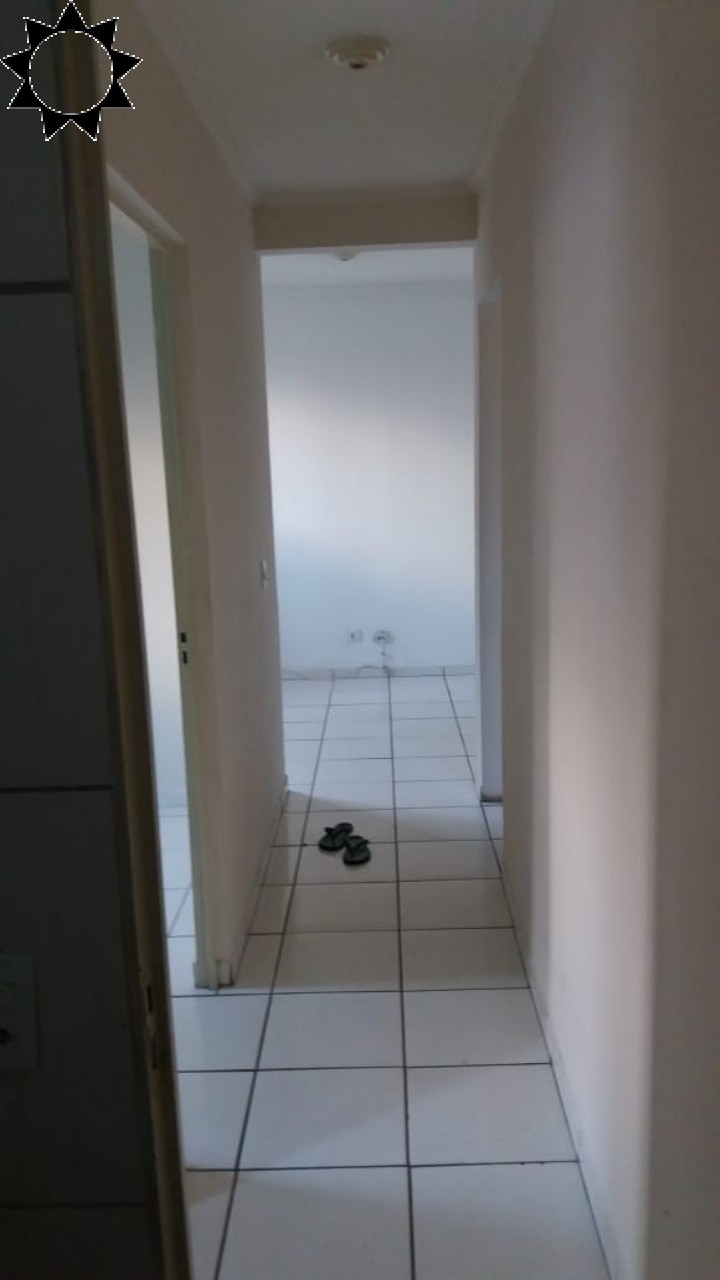 Apartamento à venda com 2 quartos, 49m² - Foto 2