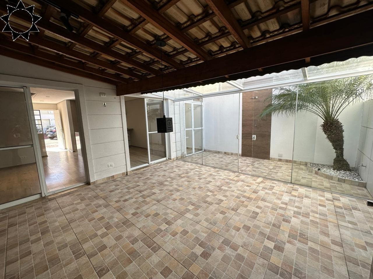 Casa à venda com 3 quartos, 238m² - Foto 15