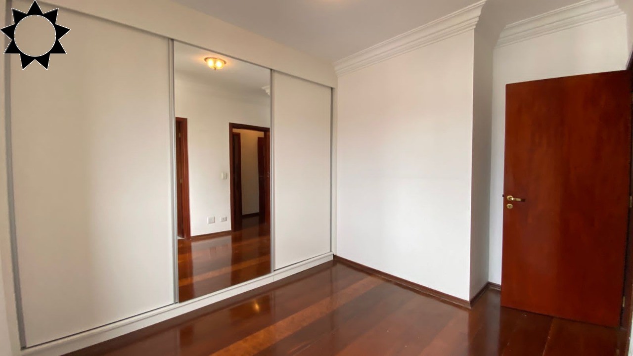 Apartamento à venda com 3 quartos, 120m² - Foto 12