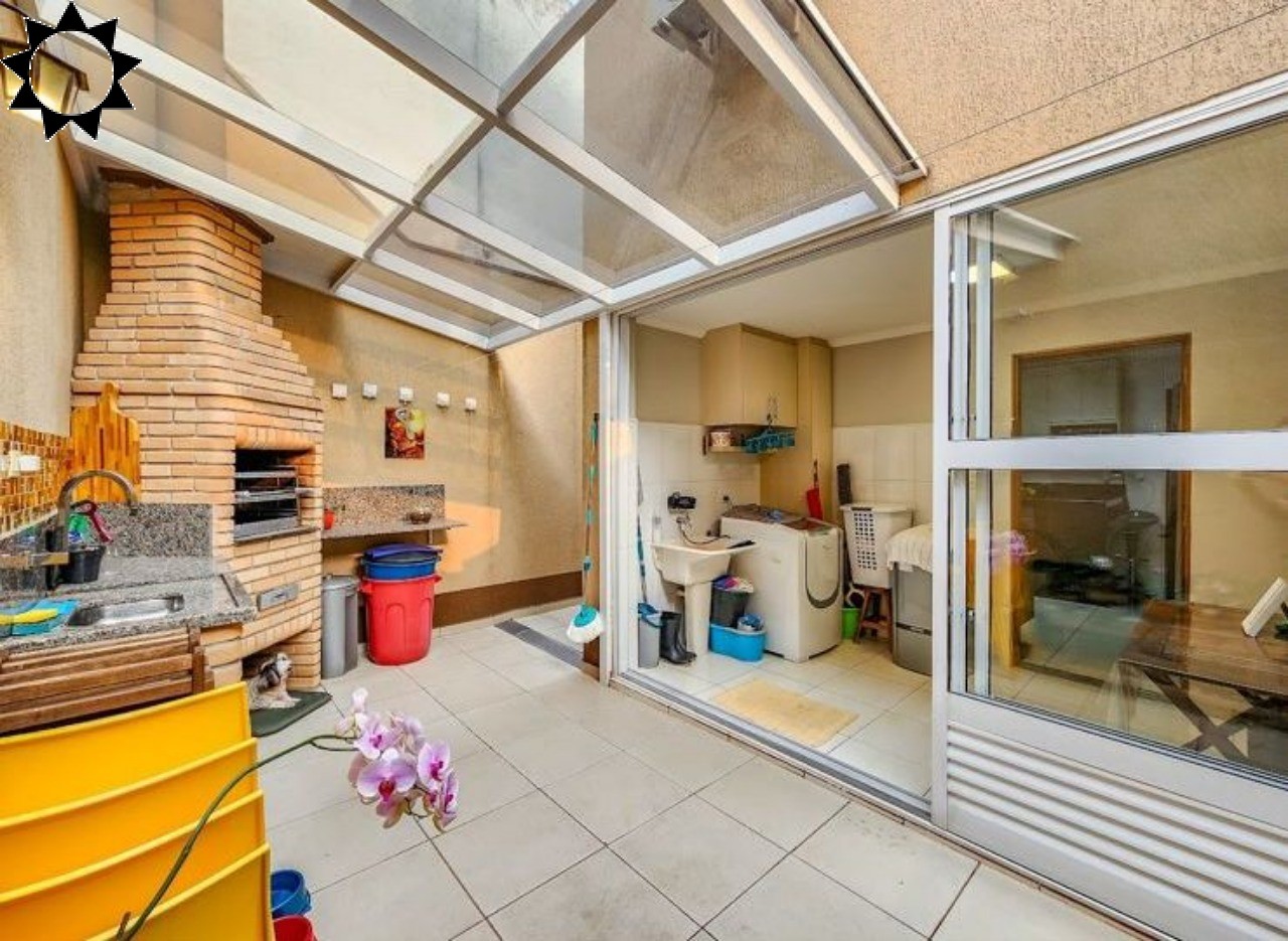 Casa à venda com 3 quartos, 164m² - Foto 8