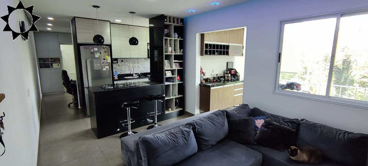 Apartamento à venda com 2 quartos, 62m² - Foto 1
