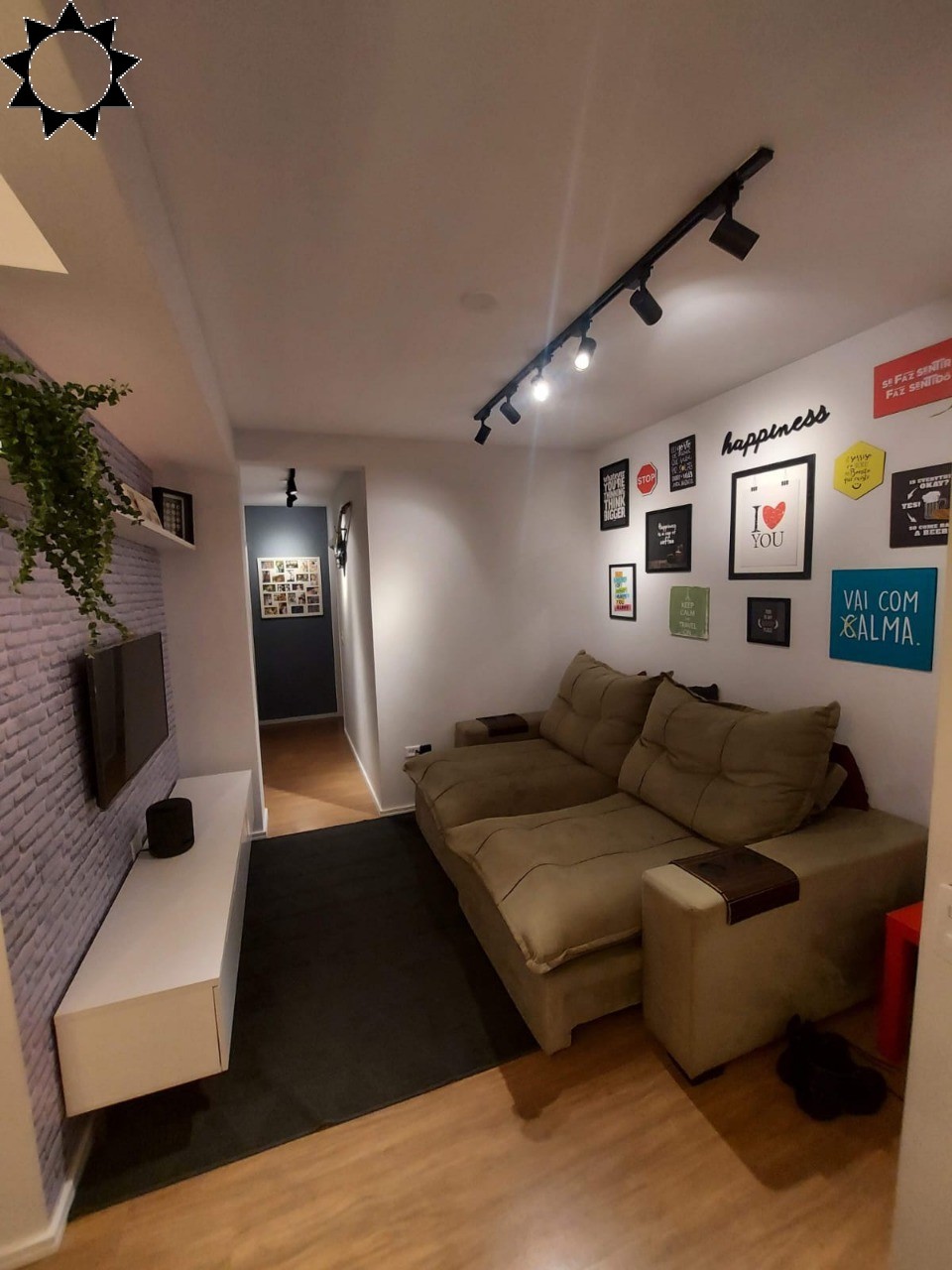 Apartamento à venda com 3 quartos, 80m² - Foto 1