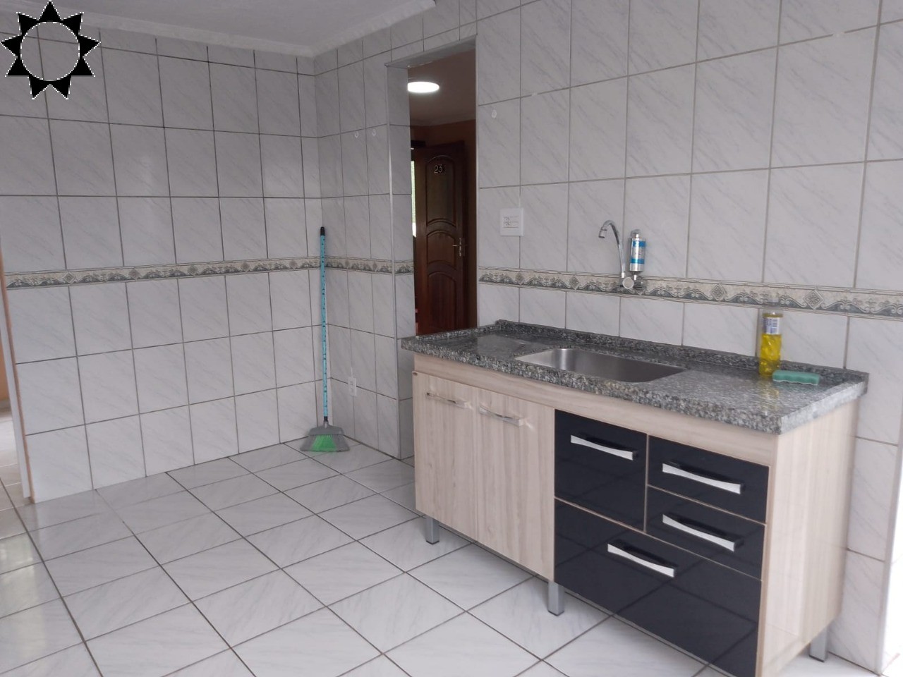 Apartamento à venda com 2 quartos, 42m² - Foto 2