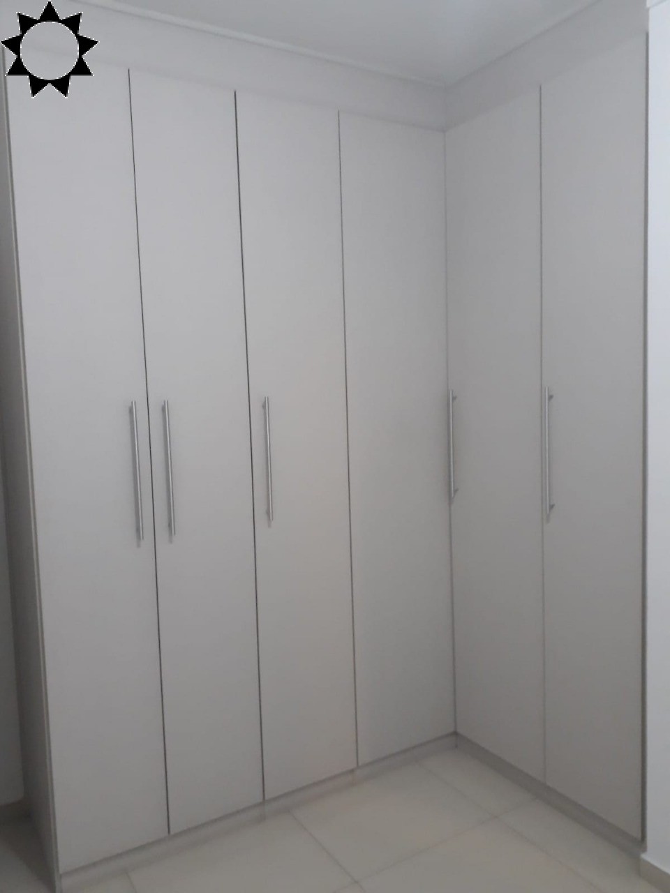 Apartamento à venda com 2 quartos, 57m² - Foto 11