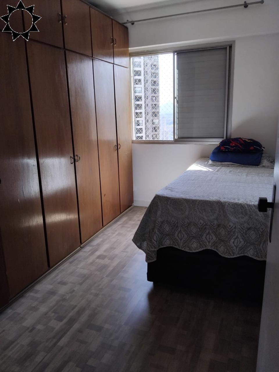 Apartamento à venda com 3 quartos, 76m² - Foto 4