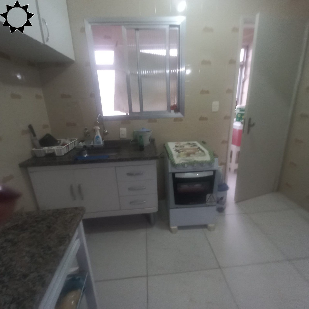 Apartamento à venda com 2 quartos, 63m² - Foto 4