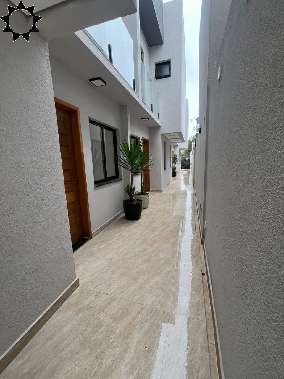 Casa à venda com 2 quartos, 75m² - Foto 4