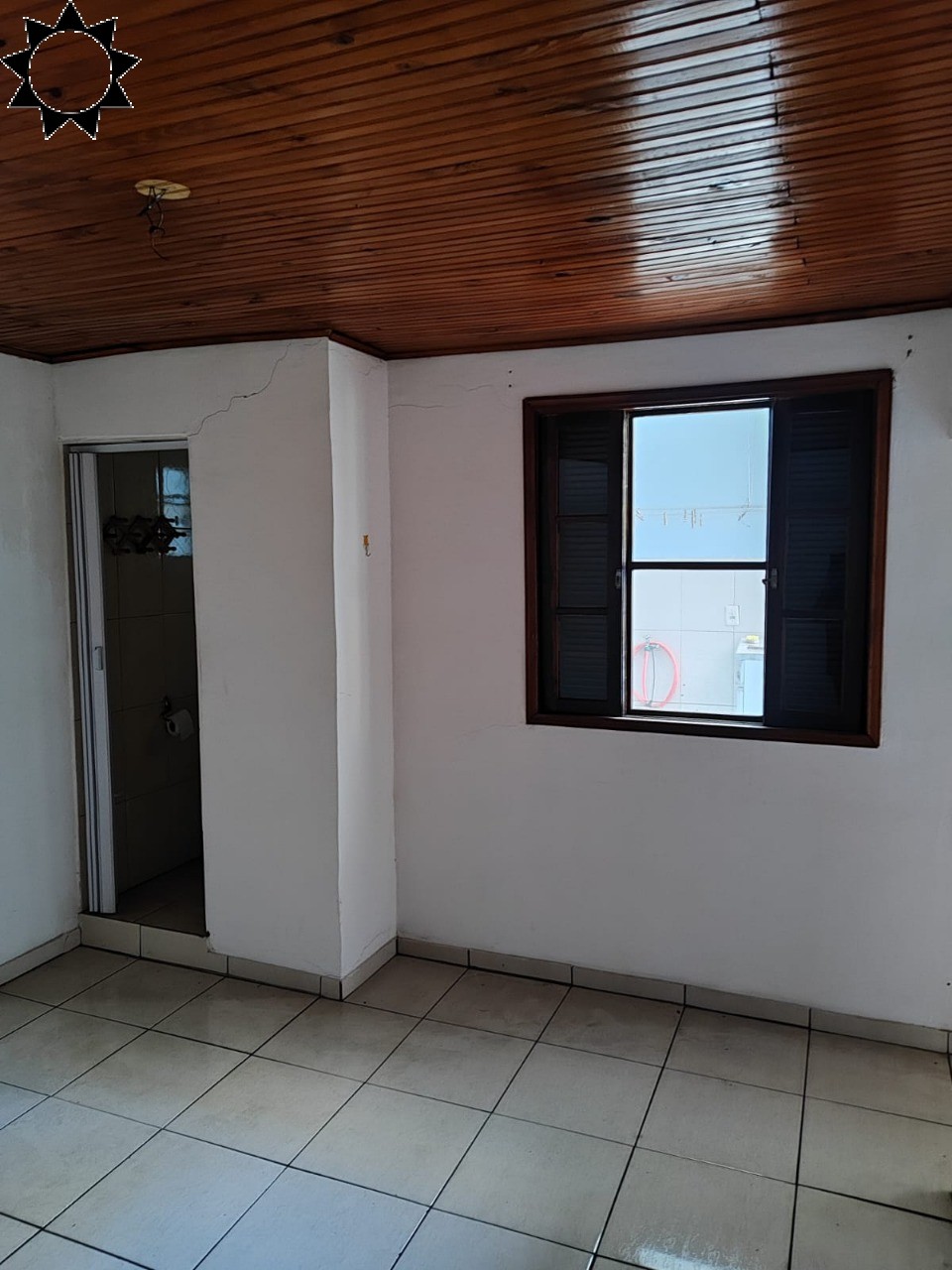 Casa à venda com 1 quarto, 248m² - Foto 12