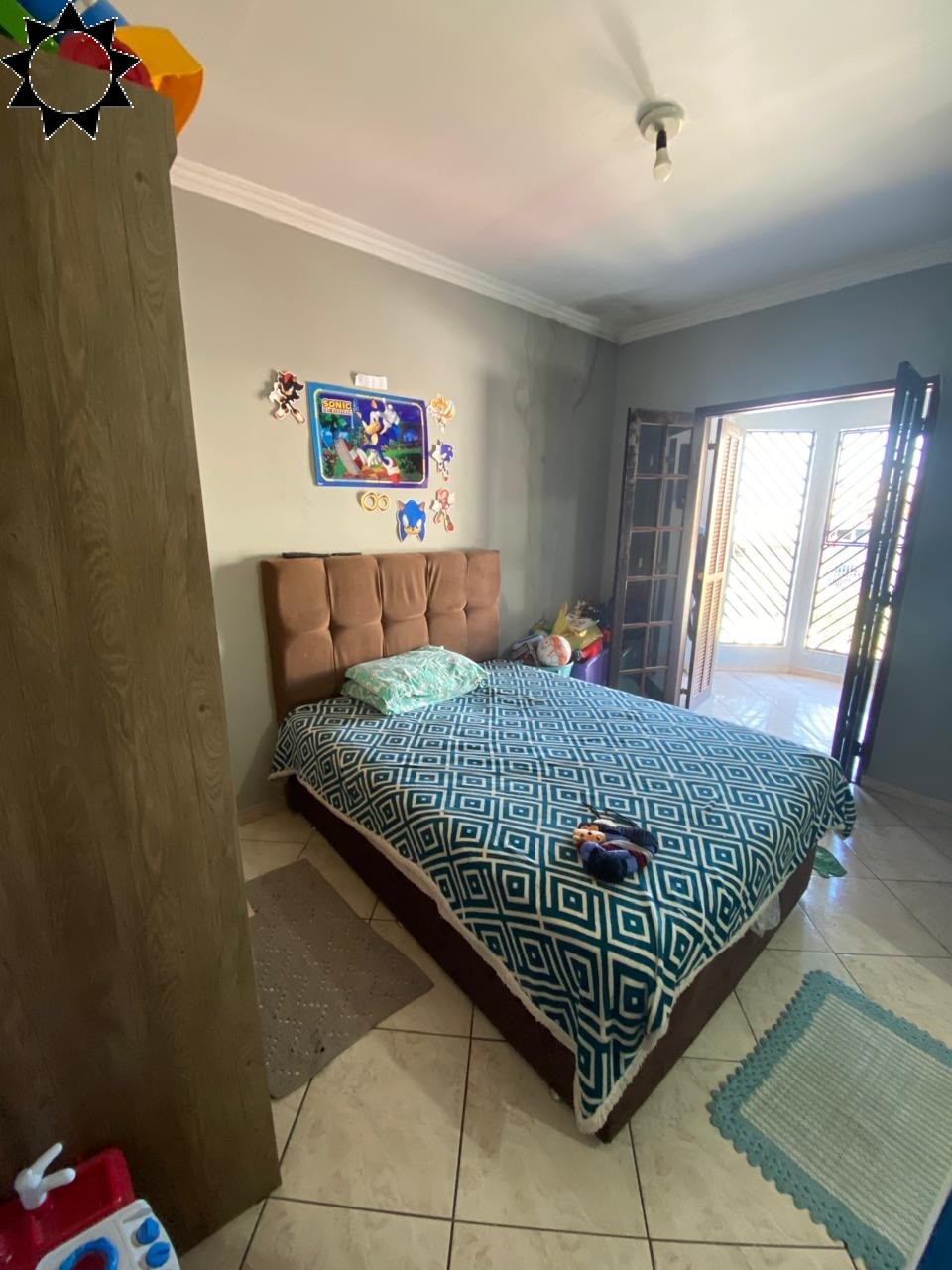 Casa à venda com 3 quartos, 96m² - Foto 2