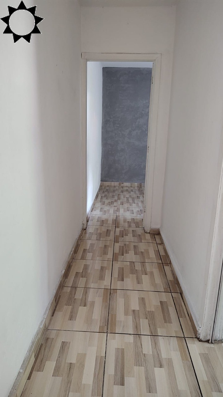 Casa à venda com 6 quartos, 184m² - Foto 11