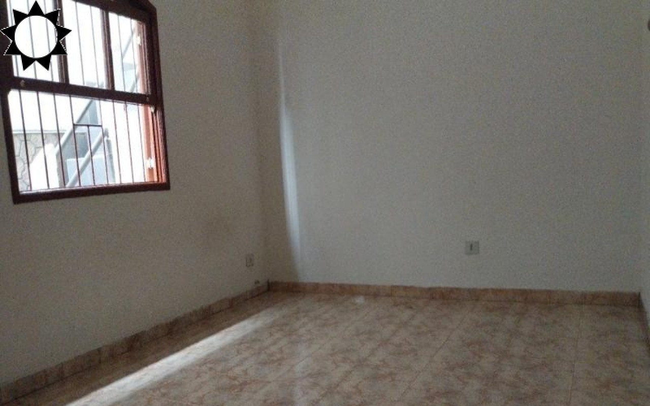 Casa à venda com 2 quartos, 80m² - Foto 10