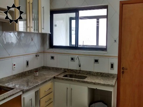 Apartamento à venda com 3 quartos, 120m² - Foto 16