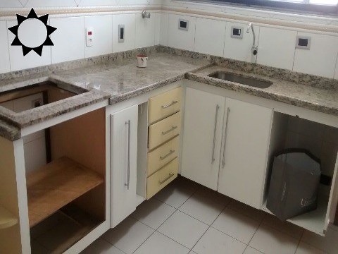 Apartamento à venda com 3 quartos, 120m² - Foto 17