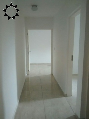 Casa para alugar com 1 quarto, 30m² - Foto 11