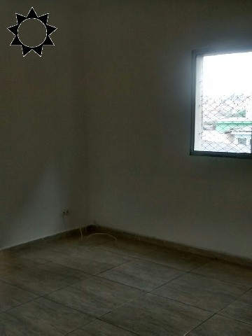 Casa para alugar com 1 quarto, 30m² - Foto 13