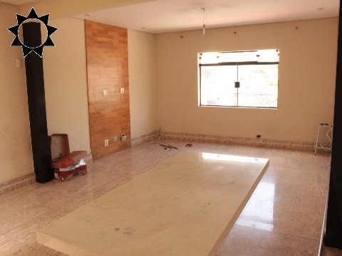 Prédio Inteiro para alugar, 300m² - Foto 1