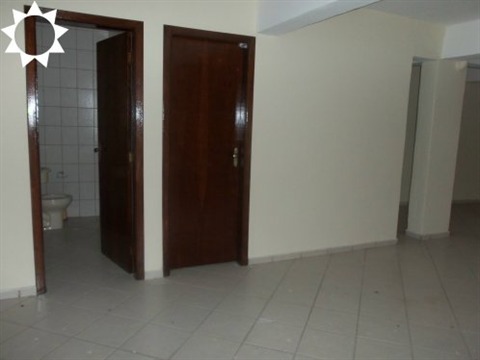 Casa à venda com 2 quartos, 150m² - Foto 13