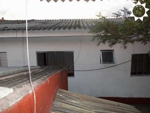 Casa à venda com 2 quartos, 140m² - Foto 9