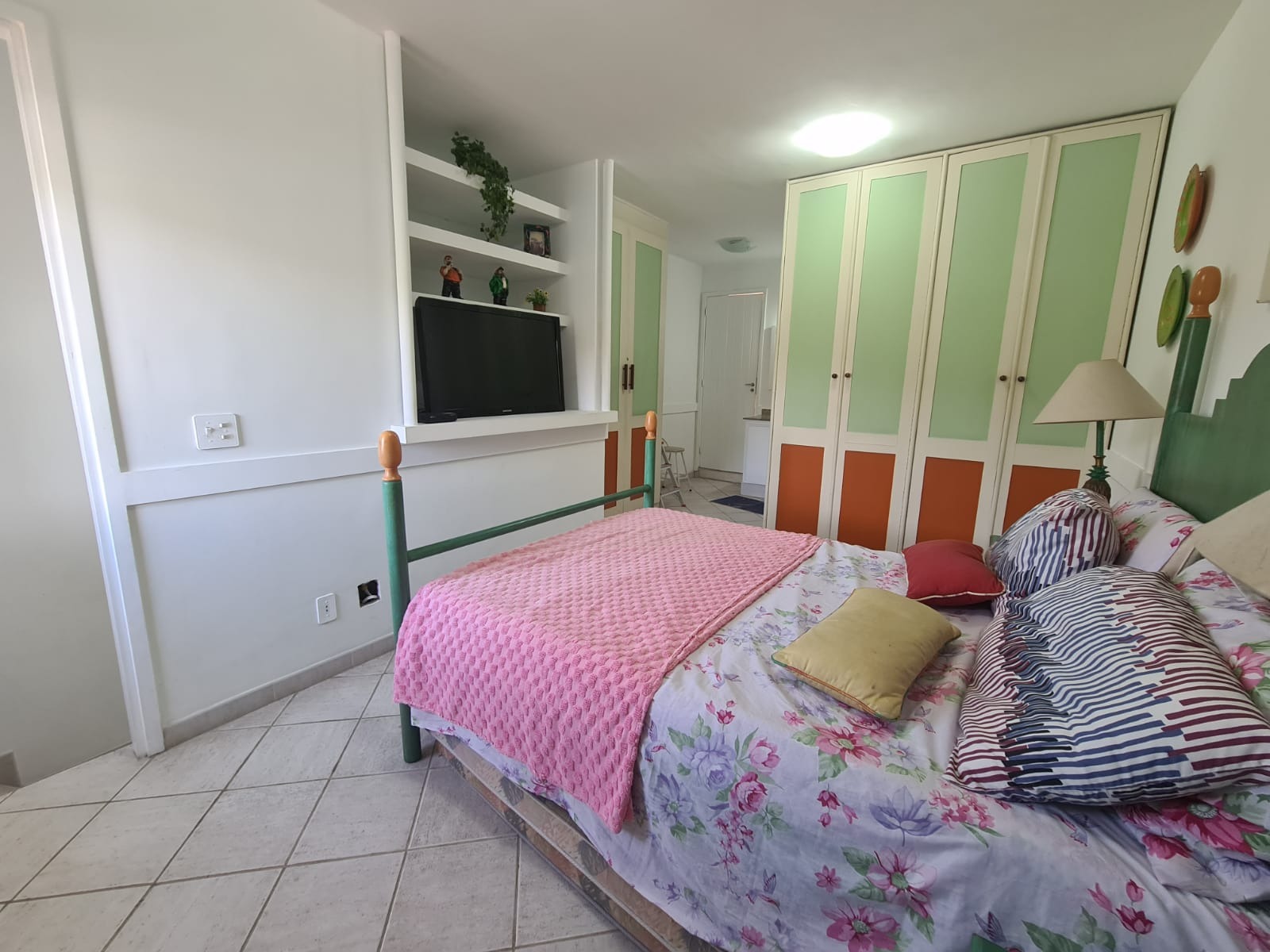 Apartamento para alugar com 2 quartos, 85m² - Foto 8