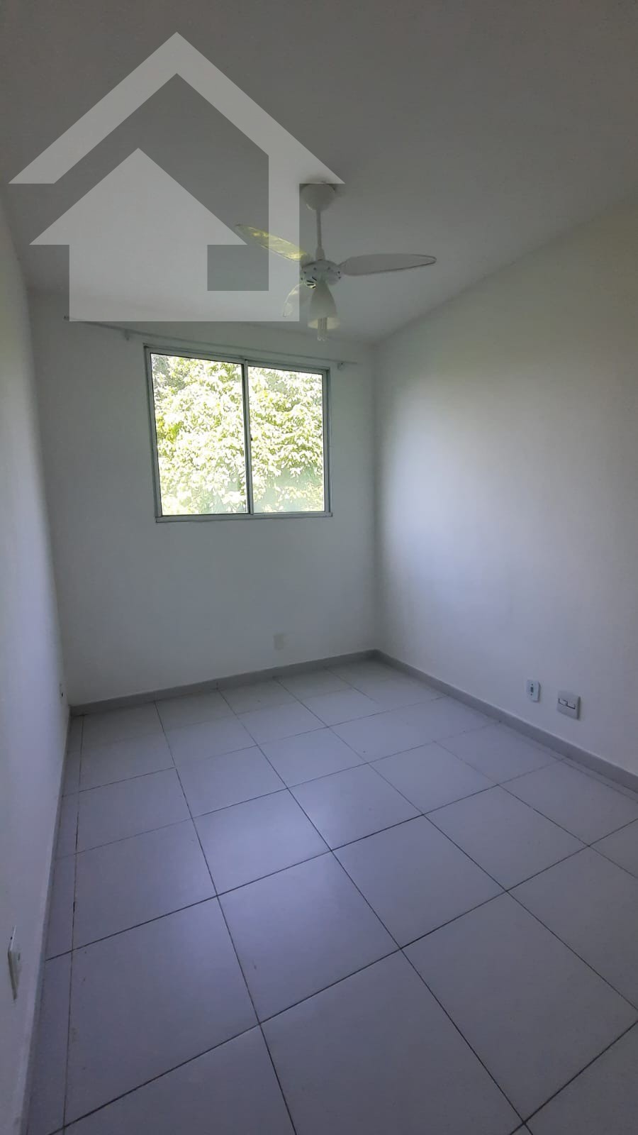 Apartamento à venda com 2 quartos, 44m² - Foto 11