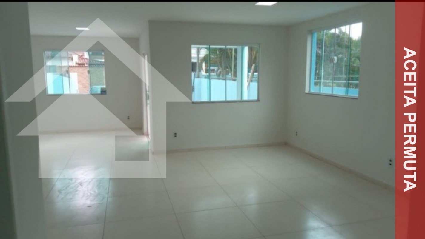 Casa à venda com 3 quartos, 156m² - Foto 1