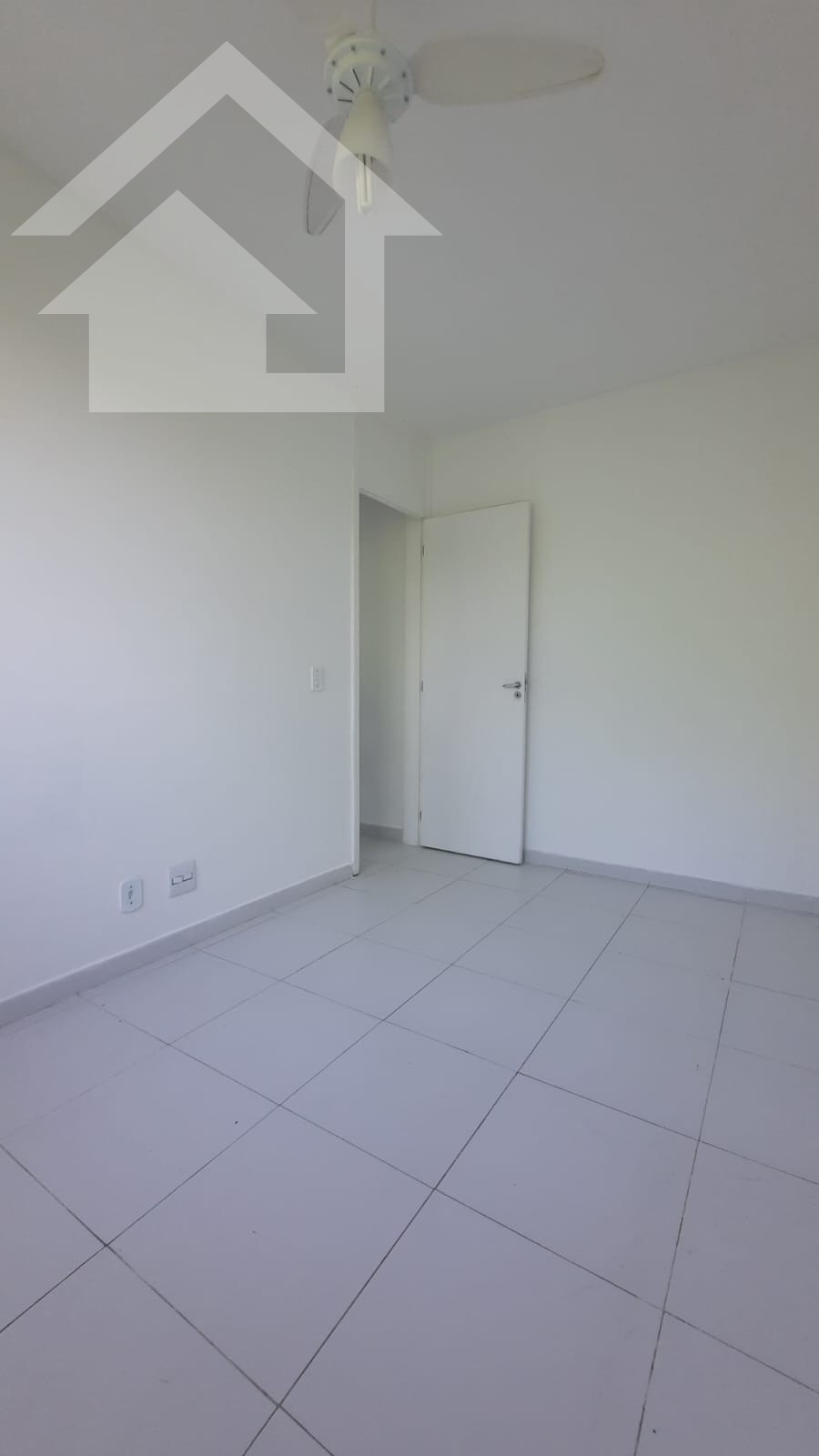 Apartamento à venda com 2 quartos, 44m² - Foto 15