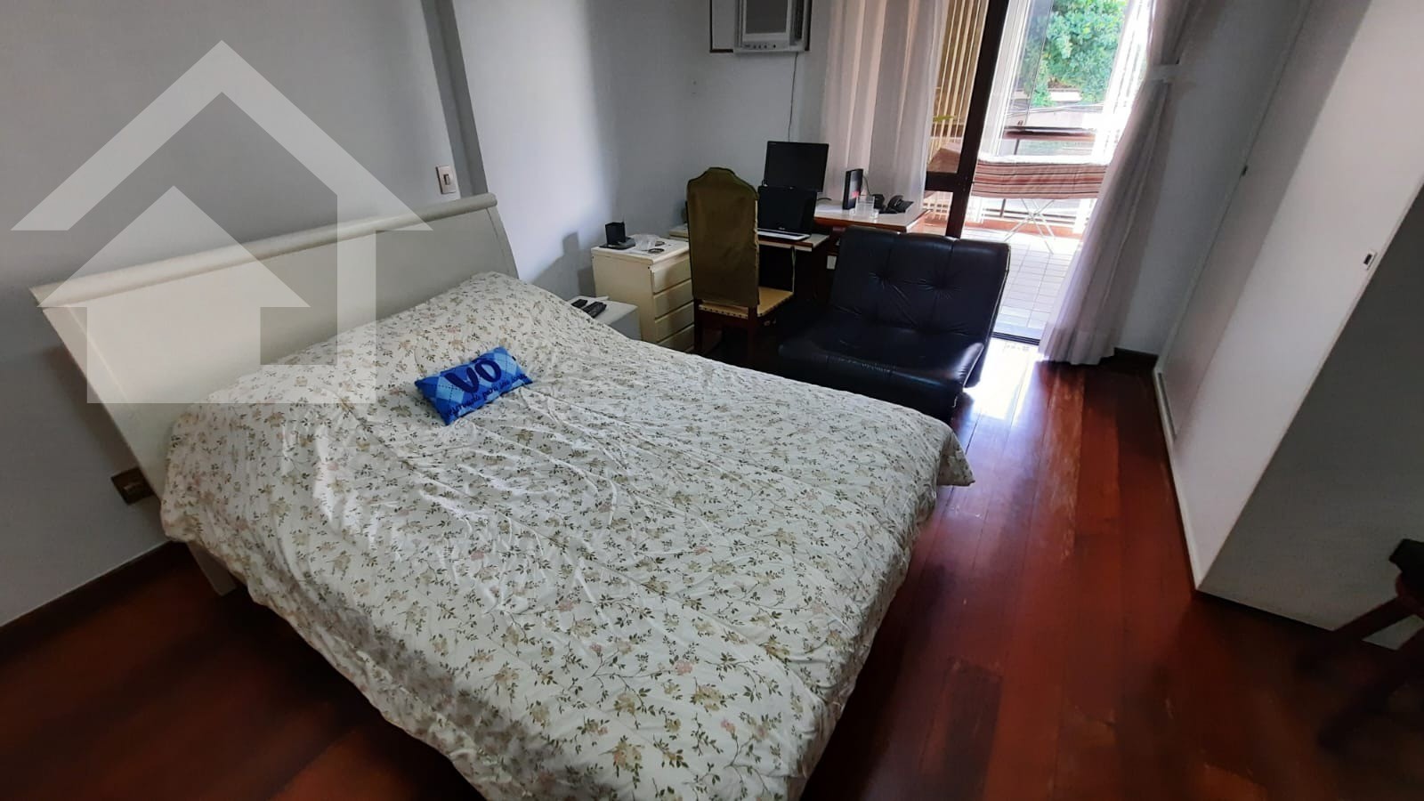 Apartamento à venda com 3 quartos, 183m² - Foto 34