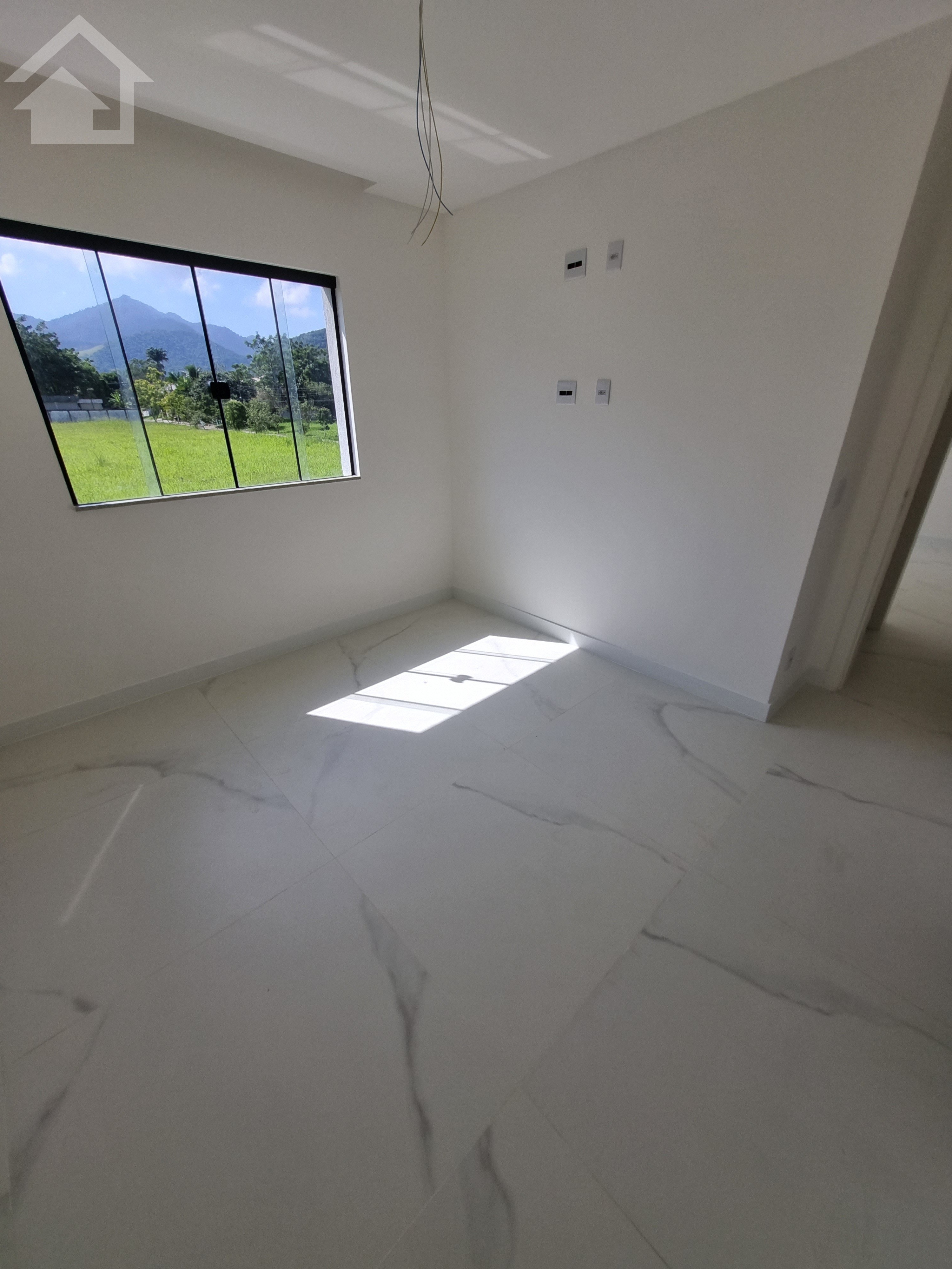 Casa à venda com 4 quartos, 190m² - Foto 24